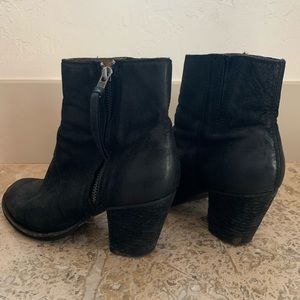 Steve Madden booties